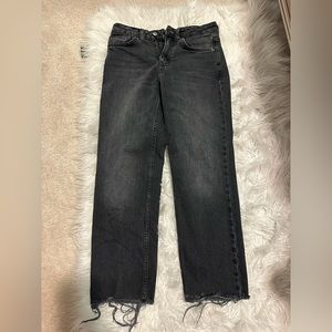 TOPSHOP STRAIGHT LEG JEANS